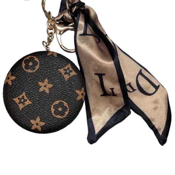 tan Bag charm mirror key chain/ bag charm NWT - Picture 2 of 2